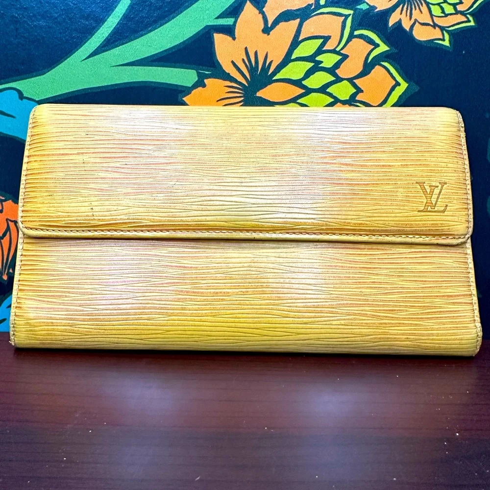 Louis Vuitton Vintage Epi Porte-Trésor International Wallet – Yellow & Purple - Picture 1 of 9